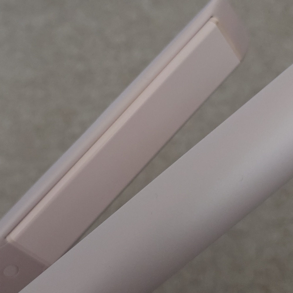 T3 SinglePass Smooth X Professional Flat Iron with Extra-Long Plates - Picture 3 of 5